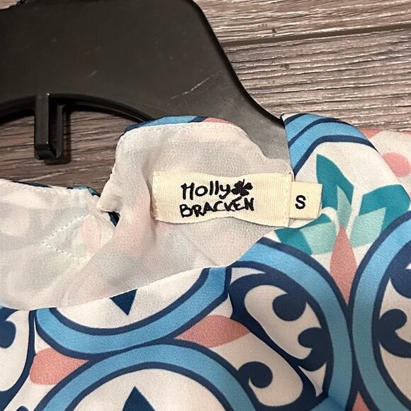 Molly Bracken Windmill Shift Dress in Multi Print, Size Small - Picture 9 of 9